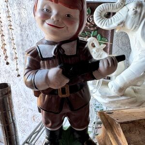 Ceramic pilgrim Figurine